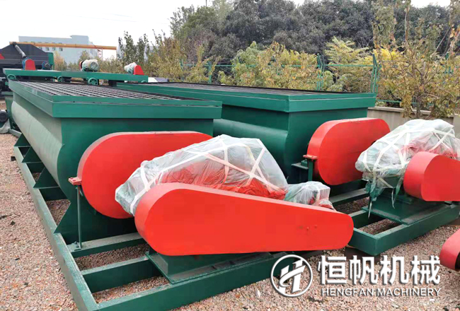 糞便有機(jī)肥肥料廠區(qū)建設(shè)與有機(jī)肥設(shè)備購(gòu)買投資與收益(圖3) 有機(jī)肥料攪拌機(jī)